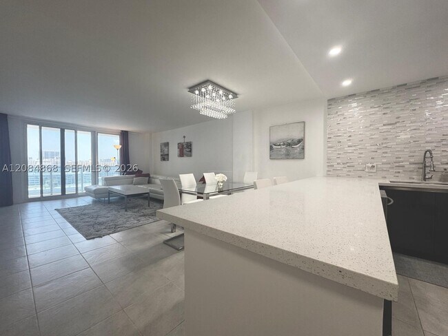 3800 S Ocean Dr Unidad 1710