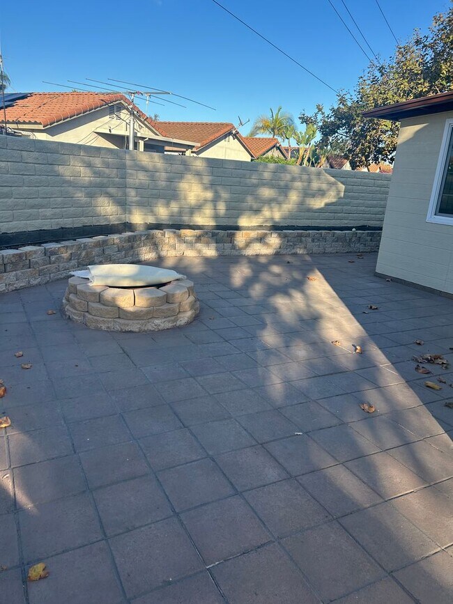 Photo - Hard-to-Find Month-to-Month Rental in Ocea...