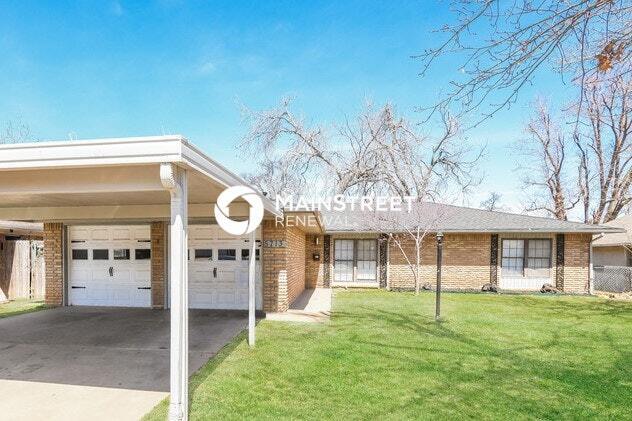 Building Photo - 5 Bedroom Pet-Friendly Home in Oklahoma City, OK with Main Street Renewal