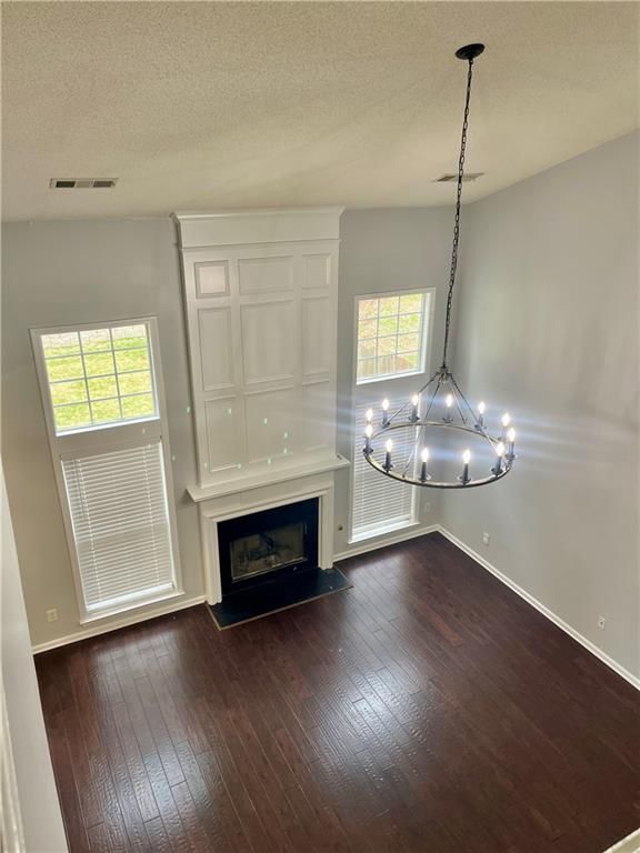 Photo - 501 Mullein Trace