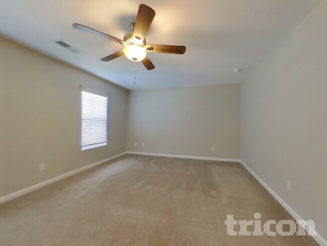 Photo - 99 Yonah Way