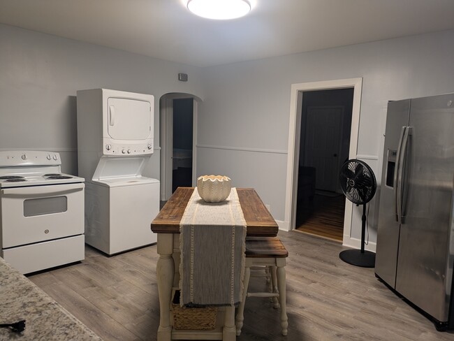 62 Oconnell St Unit 62 O'Connell Apt 1