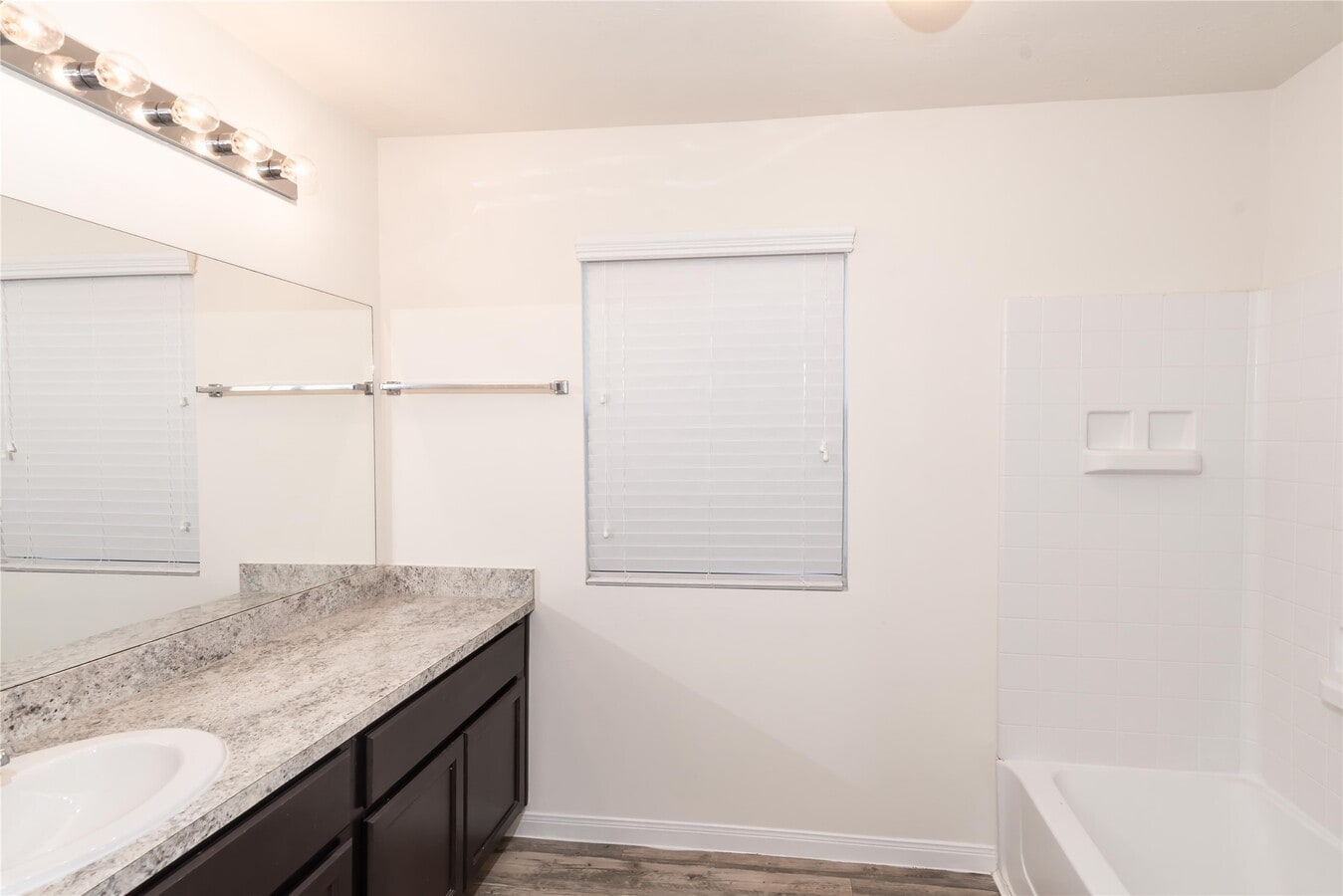 Photo - 5312 Rio Ramos St