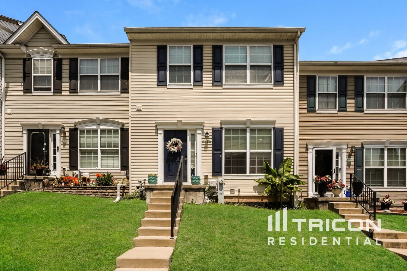 Photo - 1920 Waltman Rd Townhome