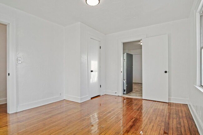 Photo - 1524 NE 8th St