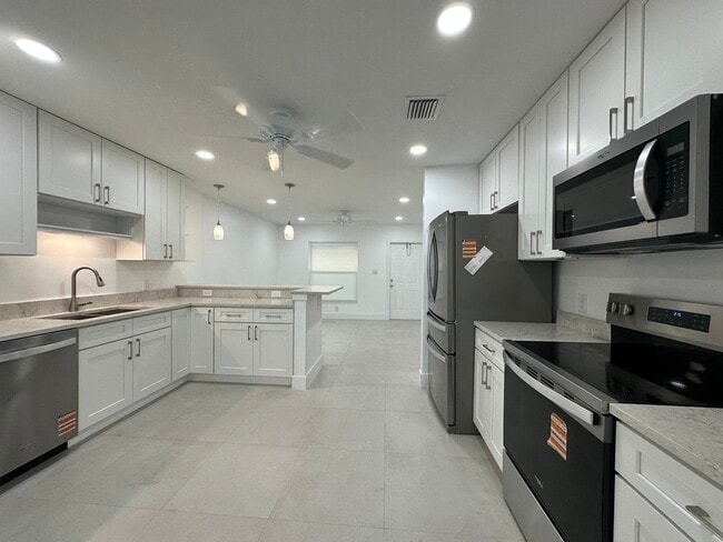 Photo - 2112 Garfield St Unit 2112 Garfield Street