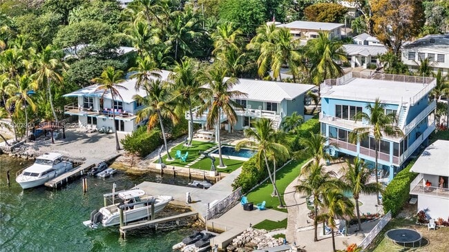 Photo - 69 Shoreland Dr