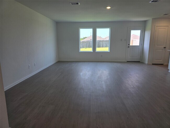 Photo - 25446 Carnation Ct