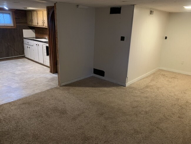 Entry/Living Room - 709 Farlow Ave Unit 709 Farlow Ave Downstairs