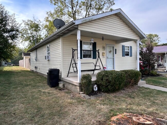 Photo - 205 Ohio Ave W