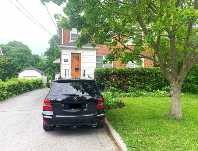 Photo - 330 Willingdon Av Unité 1