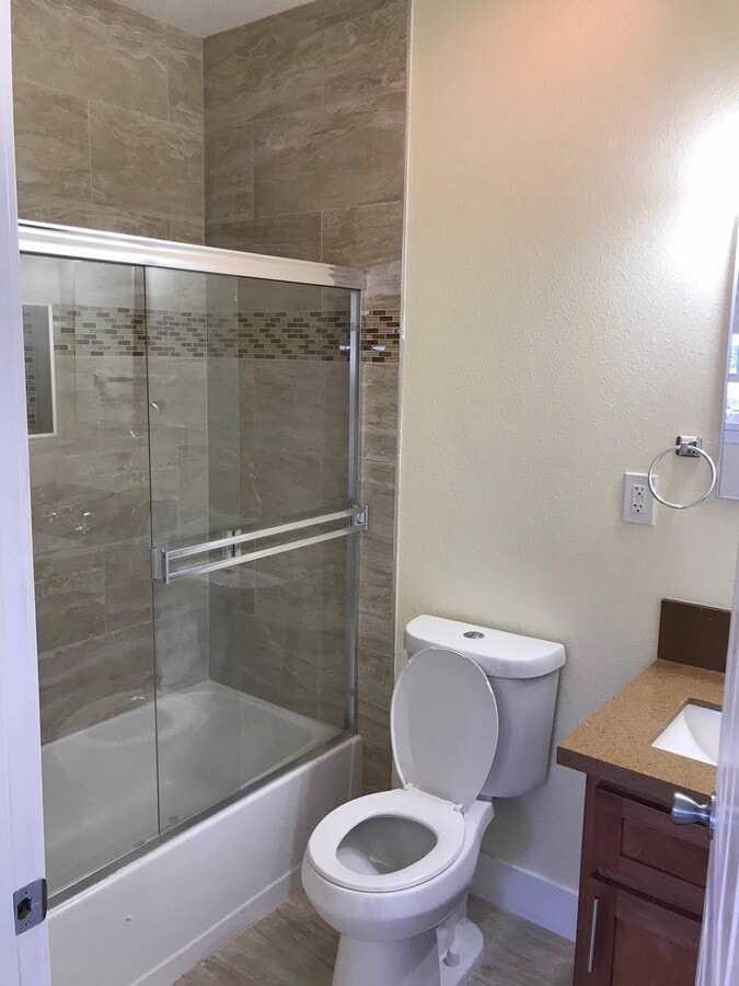 Photo - 2013 Toberman St