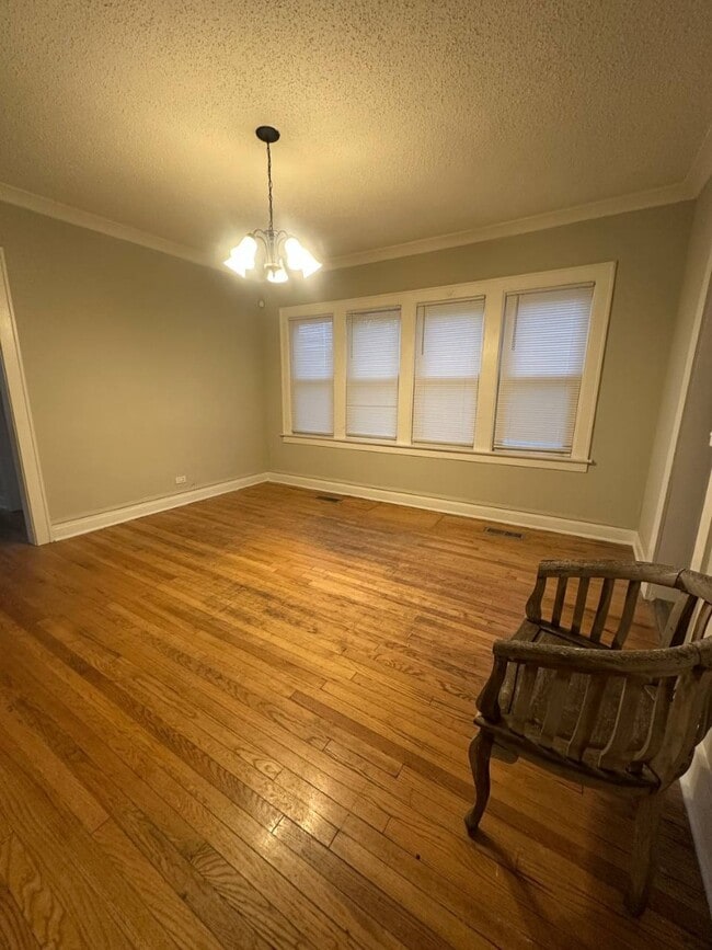 Photo - Charming 3-Bedroom Home with Driveway & Ba...