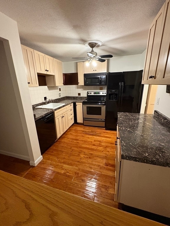 Photo - 64 Carter St Unit 7