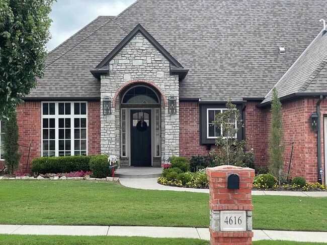 Photo - 4616 Caveat Dr