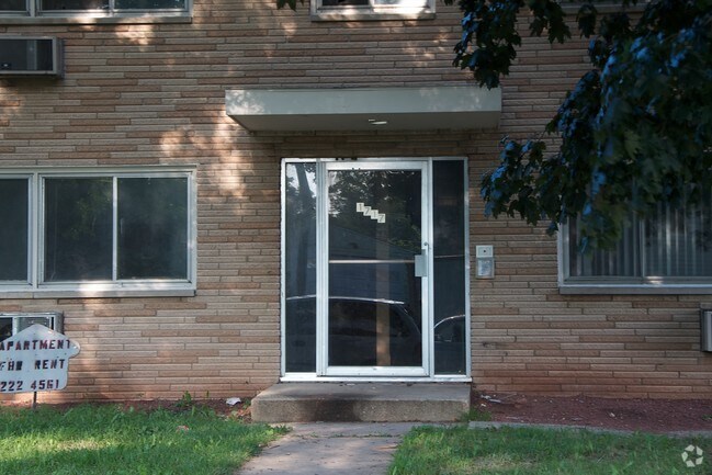 Photo - 1717-1721 Blossom Ln