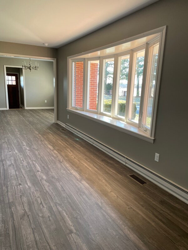 Photo - 28470 Lambs Meadow Rd