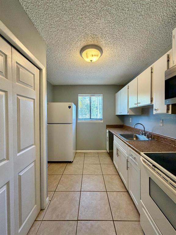 Photo - 22726 Gage Loop