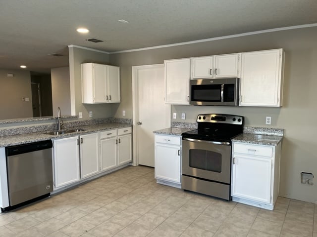 Photo - 1579 Crown View Dr