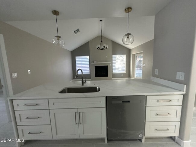 Photo - 2433 Alan Duncan Ln