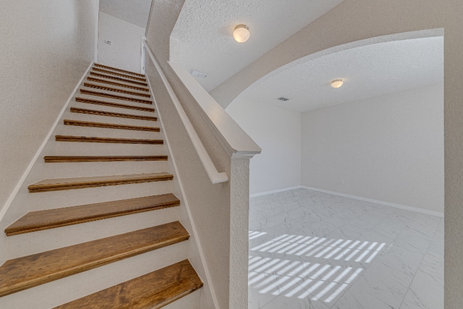 Photo - 16647 Broadford Ln