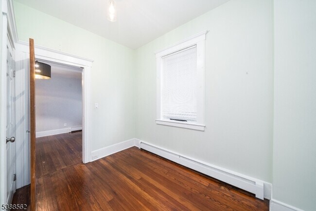 Photo - 9 Kling St Unit 2