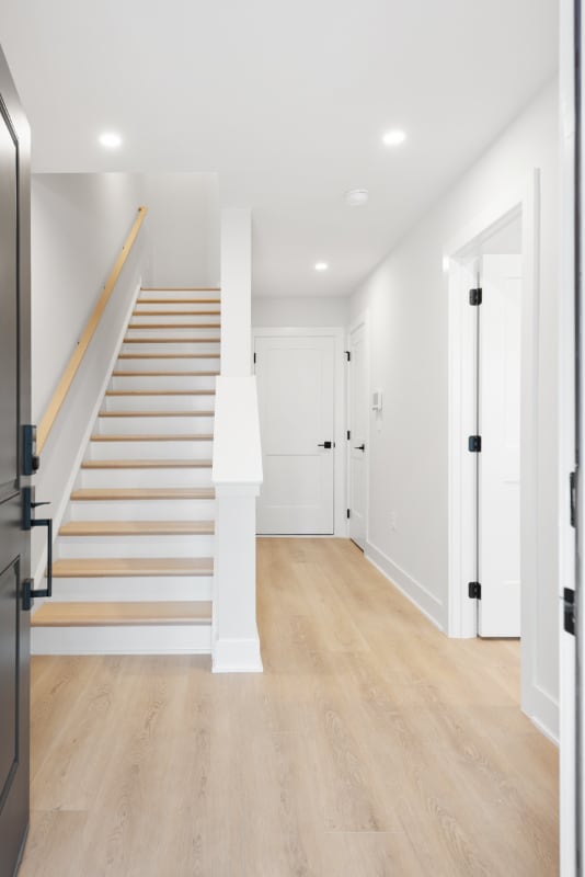 Photo - 714 41st Ave N