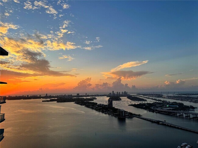 Photo - 1900 N Bayshore Dr Unit 5103