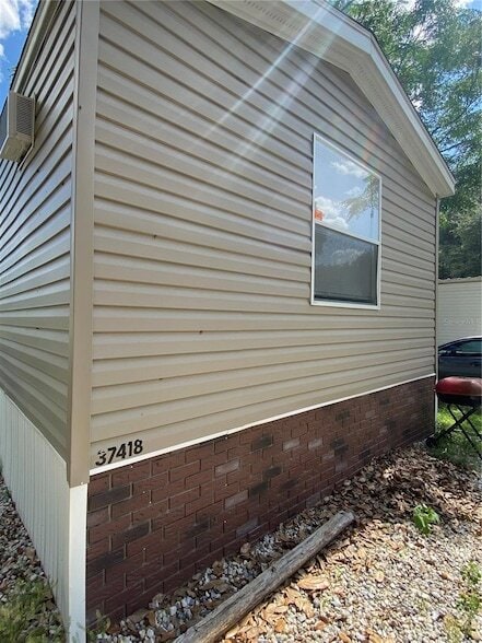 Photo - 37412 Carringer Rd