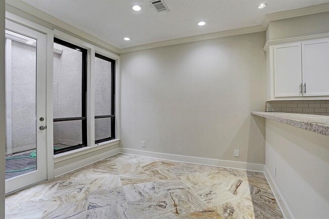 Photo - 15747 Tanya Cir