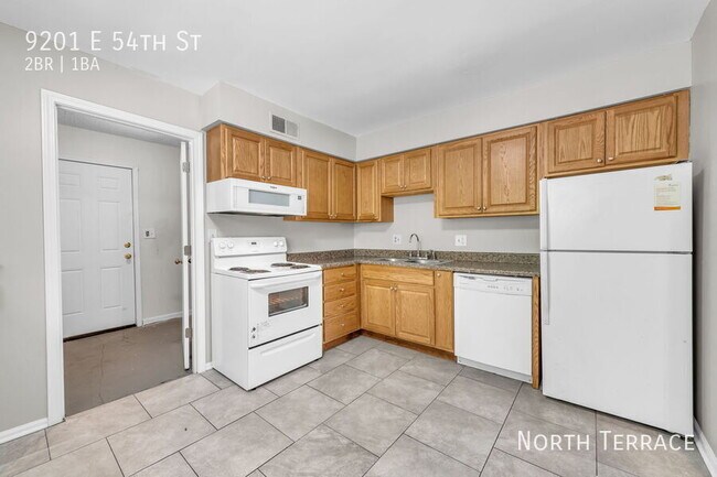 Photo - 9201 E 54th St