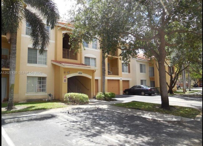 Building Photo - 4220 San Marino Blvd Unit 104