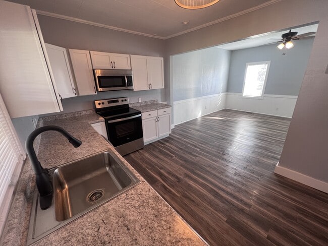 Photo - 238 S Lincoln St