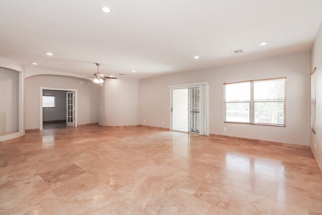 Photo - 3670 S Western Way