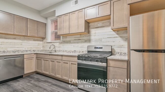 Photo - 2132 W Haddon-Unit 2 Unit 2