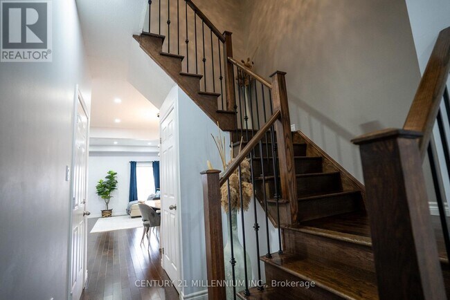 Photo - 9 Hampton Brook Wy