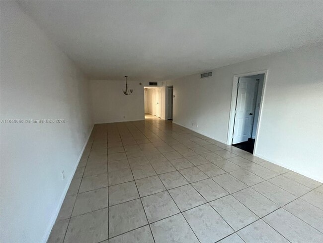 Photo - 6361 N Falls Cir Dr Unit 211