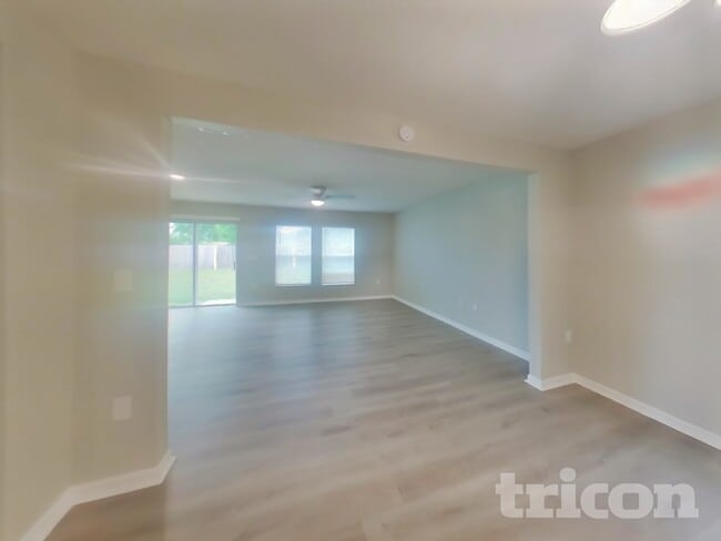 Photo - 11167 Nexus St
