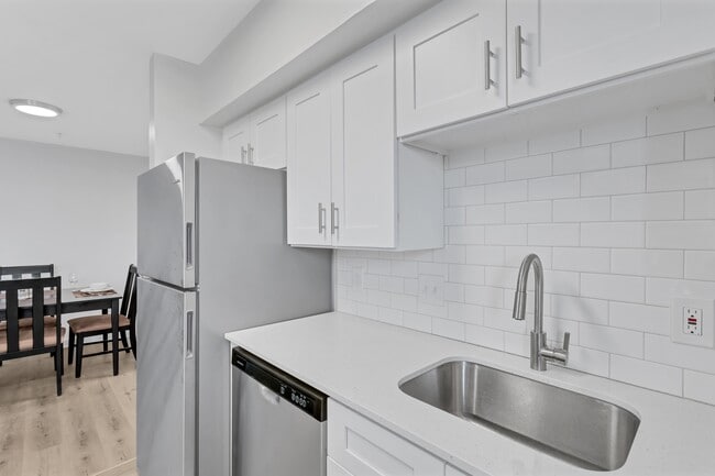 Hillstone Apartments
