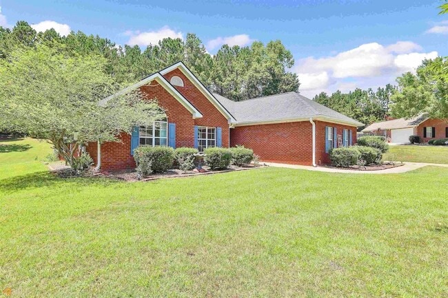 Photo - 100 Riverside Walk