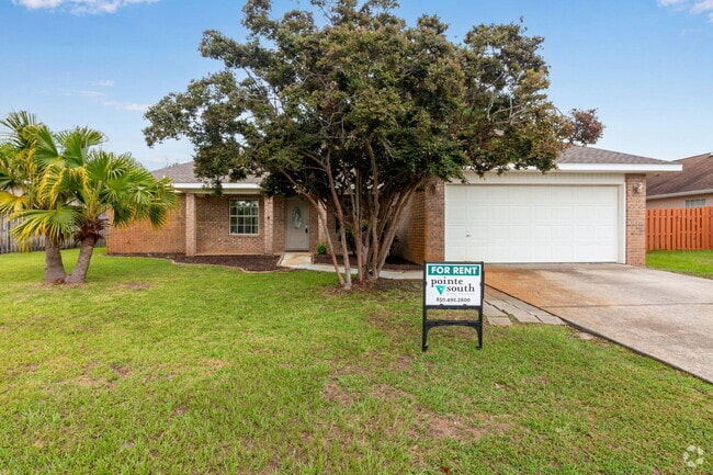 Building Photo - 210 S Shore Dr Rental