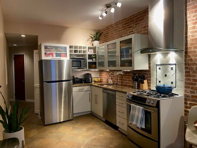 Photo - 68 Park Ave Unidad 5
