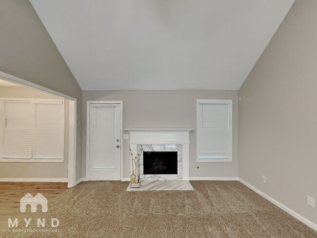 Photo - 1013 Vineyard Walk