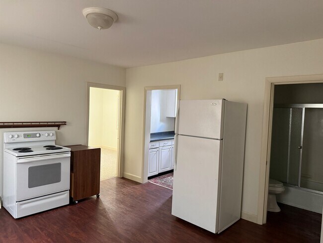 61 laurel St Unit 1