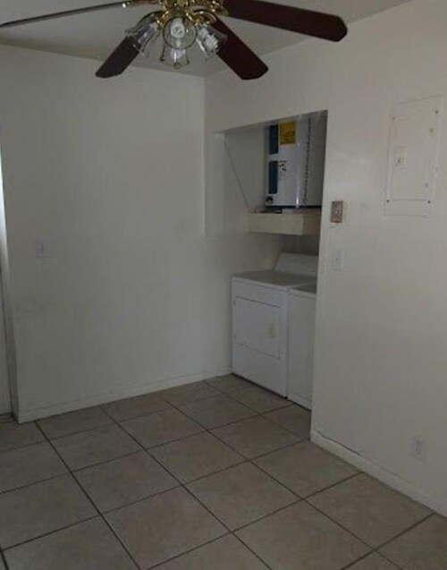 Photo - 408 NE 12th Ave Unit 2