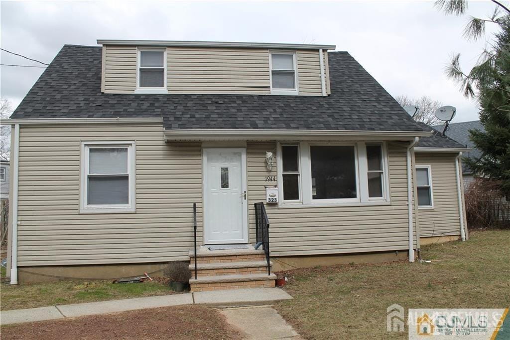 Photo - 323 9th St