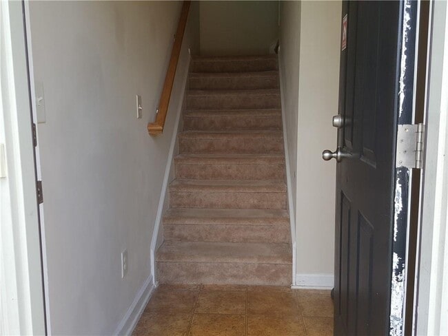 Photo - 805 Pleasant Hill Rd