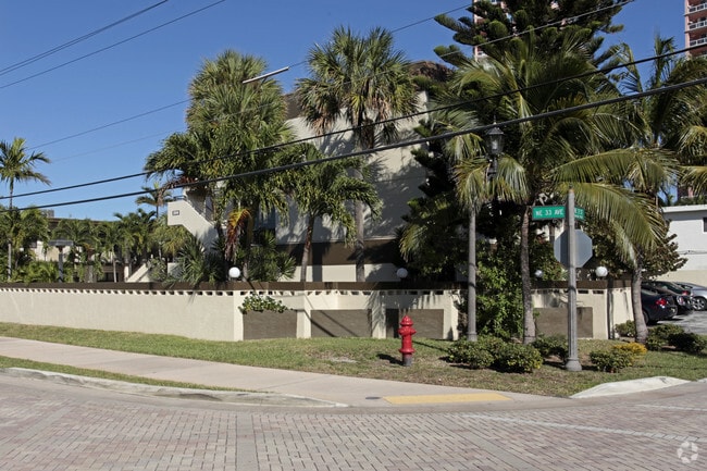 Photo - Twenty-One Apartments