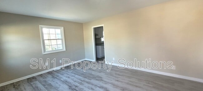 Photo - 1908 Darlington Pl