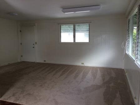 Photo - Nuuanu Home - 5 bedrooms, 2 baths House w/carport - Avail 1/5/2026